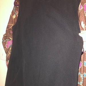 JONES NEW YORK Black sleeveless dress.. (At knee)